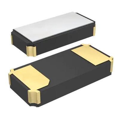 Zócalos de IC de la INMERSIÓN Q13FC1350000400 32,768 kilociclos ±20ppm 12.5pF 70 2-SMD